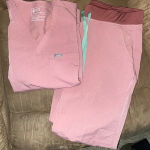 Limited edition mauve figs scrubs